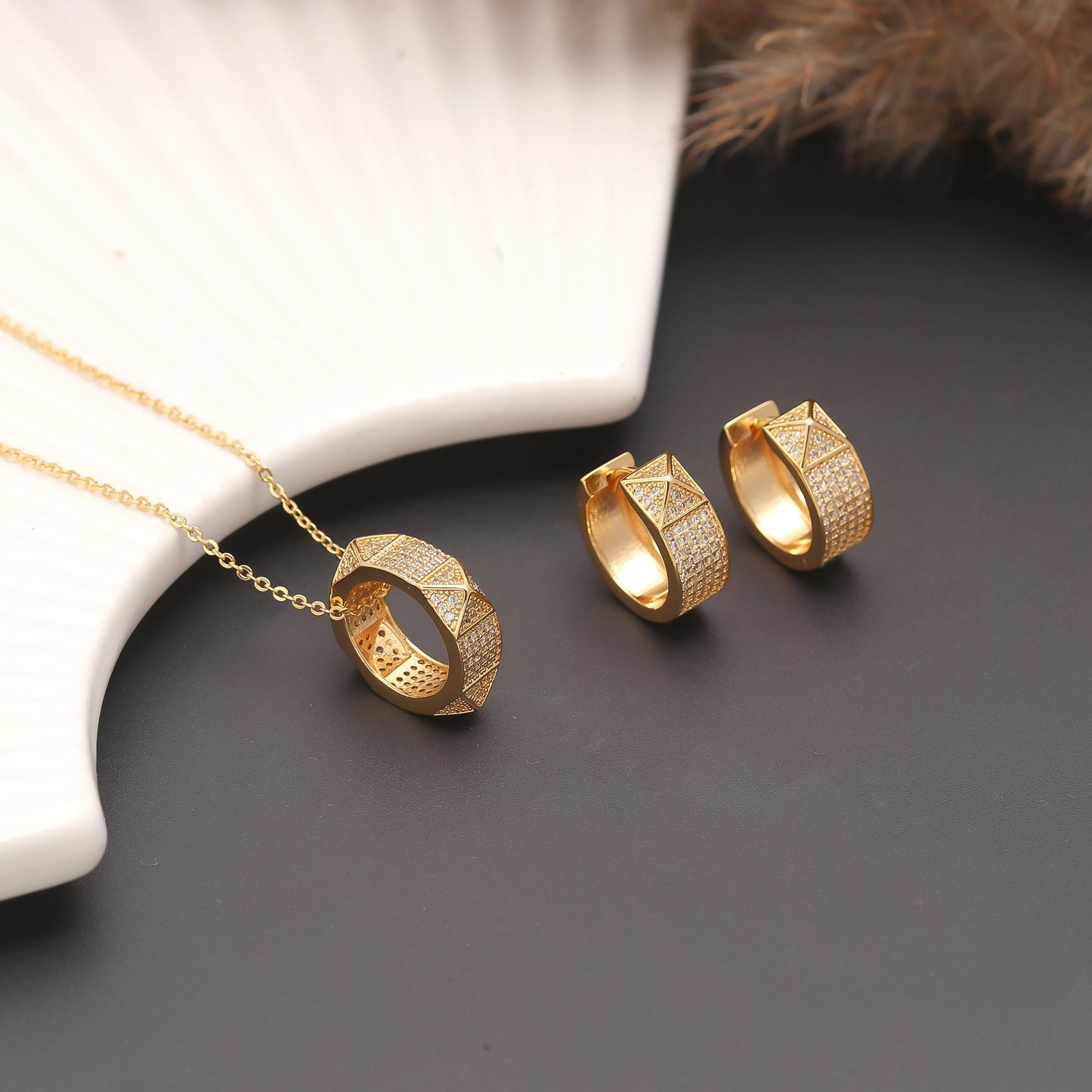 Luxurious Gold-Plated Geometric Pendant Necklace and Matching Earrings Set with Diamond-Inspired Detailing | Modern Elegance for Every Occasion