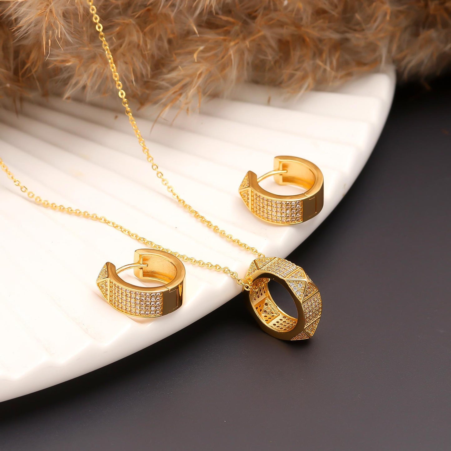 Luxurious Gold-Plated Geometric Pendant Necklace and Matching Earrings Set with Diamond-Inspired Detailing | Modern Elegance for Every Occasion