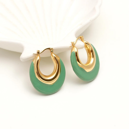 Elegant Green Enamel and Gold-Plated Hoop Earrings – Modern Classic Jewelry for Everyday and Festive Wear