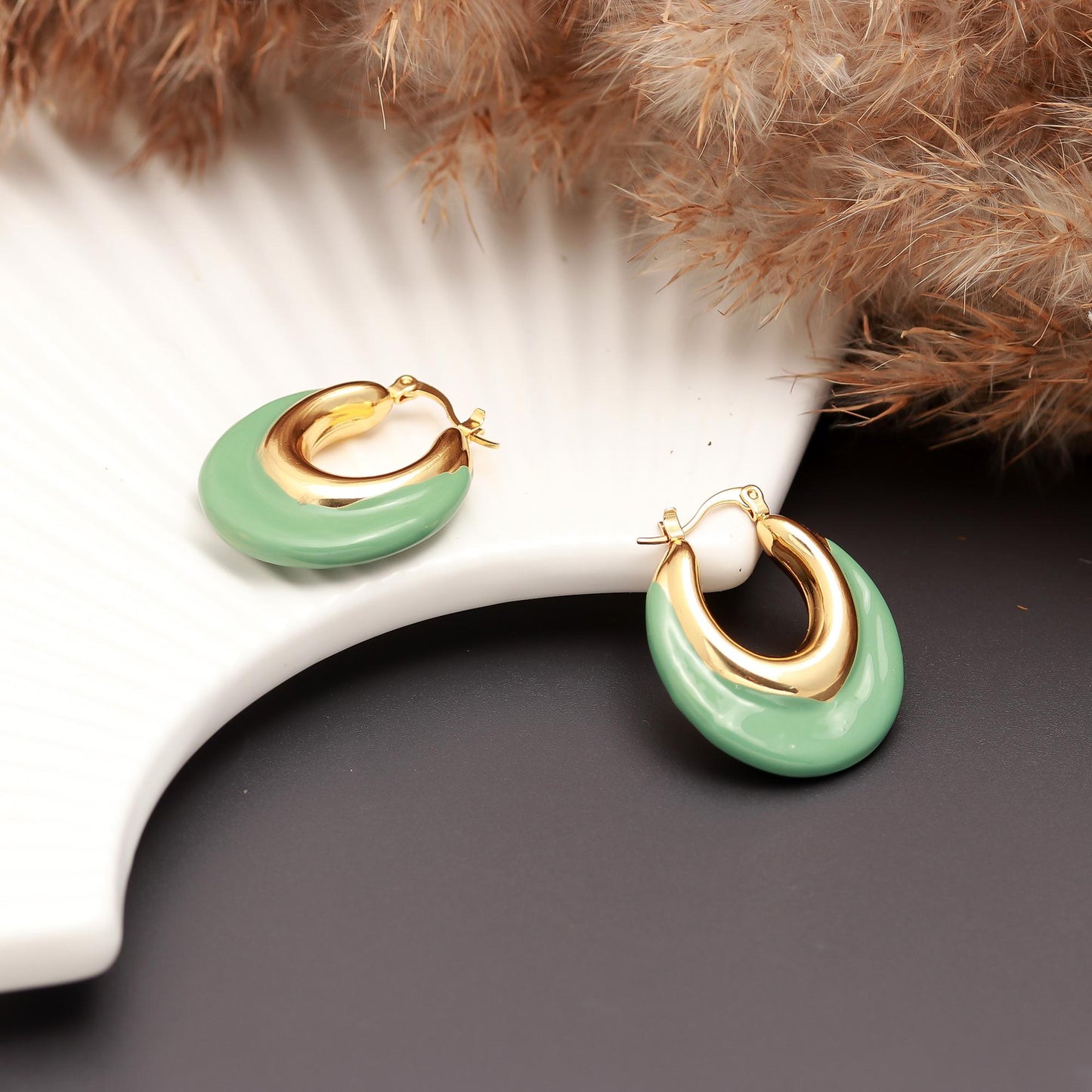 Elegant Green Enamel and Gold-Plated Hoop Earrings – Modern Classic Jewelry for Everyday and Festive Wear