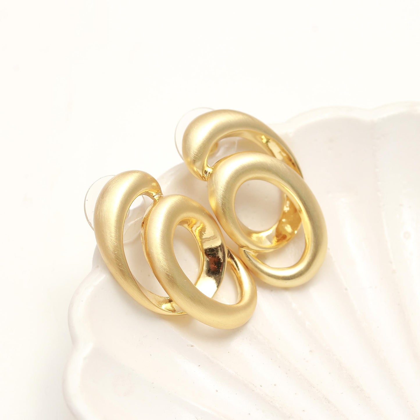 Gold-Plated Overlapping Oval Stud Earrings with Layered Minimalist Design and Smooth Polished Finish for Modern Elegance