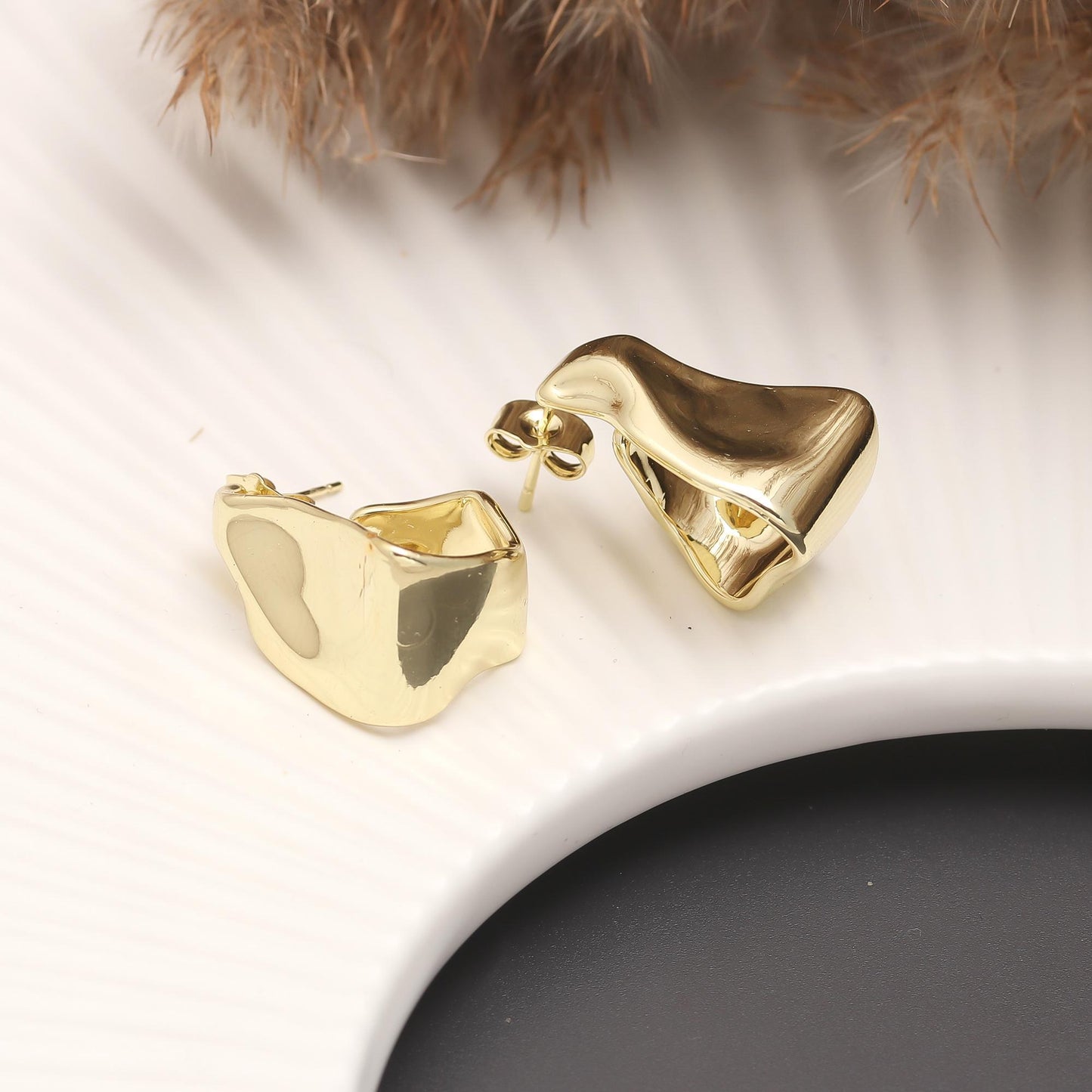 Gold-Plated Minimal Sculptural Stud Earrings with Smooth Polished Finish for Contemporary Everyday Elegance