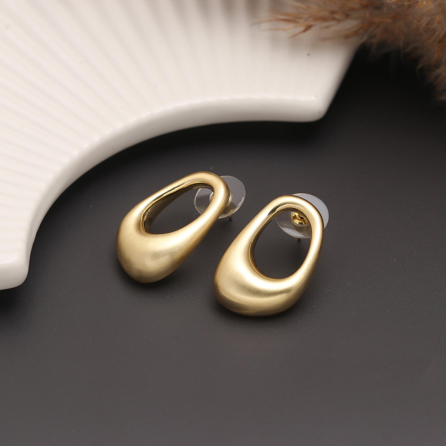 Gold-Plated Abstract Hollow Oval Stud Earrings with Polished Smooth Finish for Minimalist Contemporary Statement Style