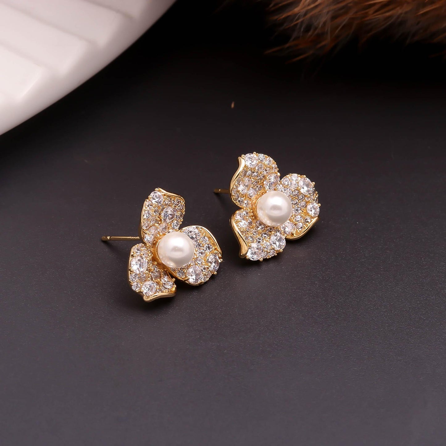 Pavé Floral Pearl Studs