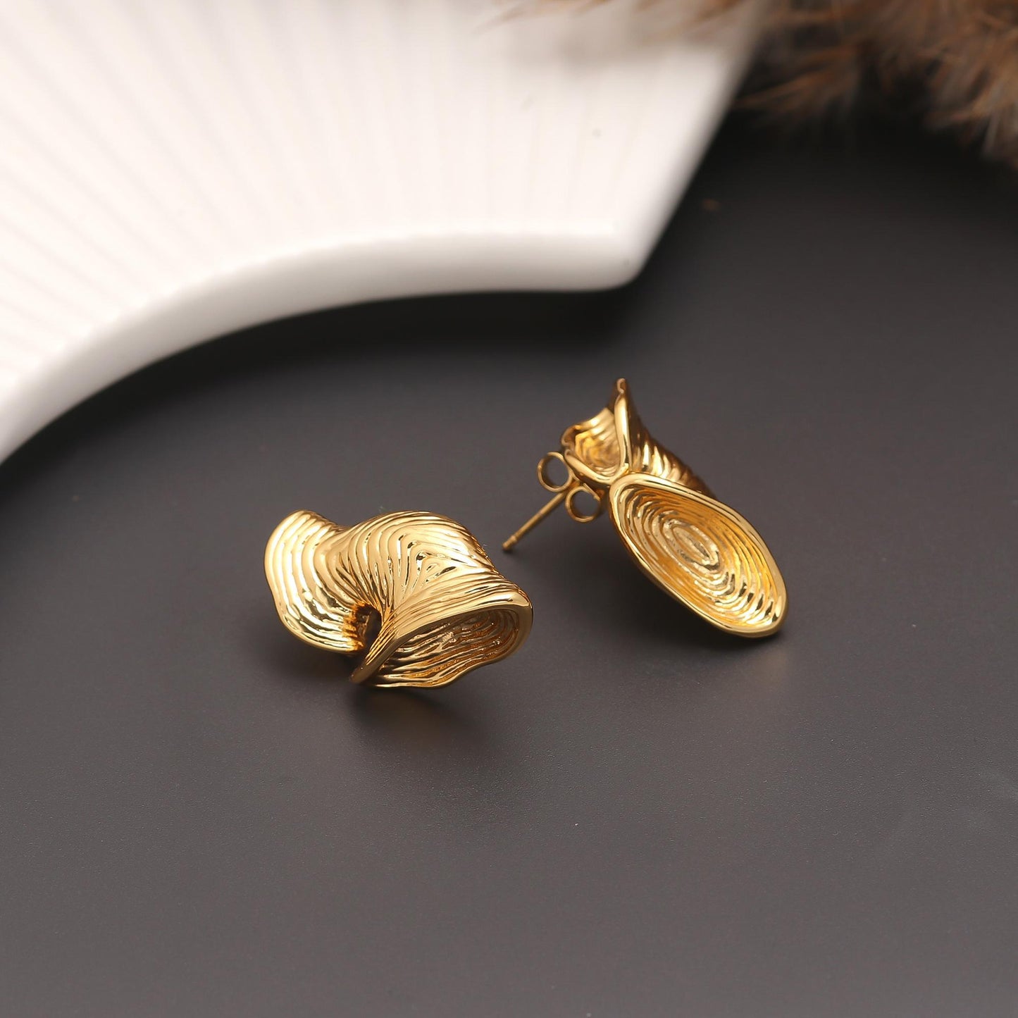 Gold-Plated Abstract Wave Stud Earrings with Textured Detailing and Sculptural Silhouette for Modern Artistic Elegance