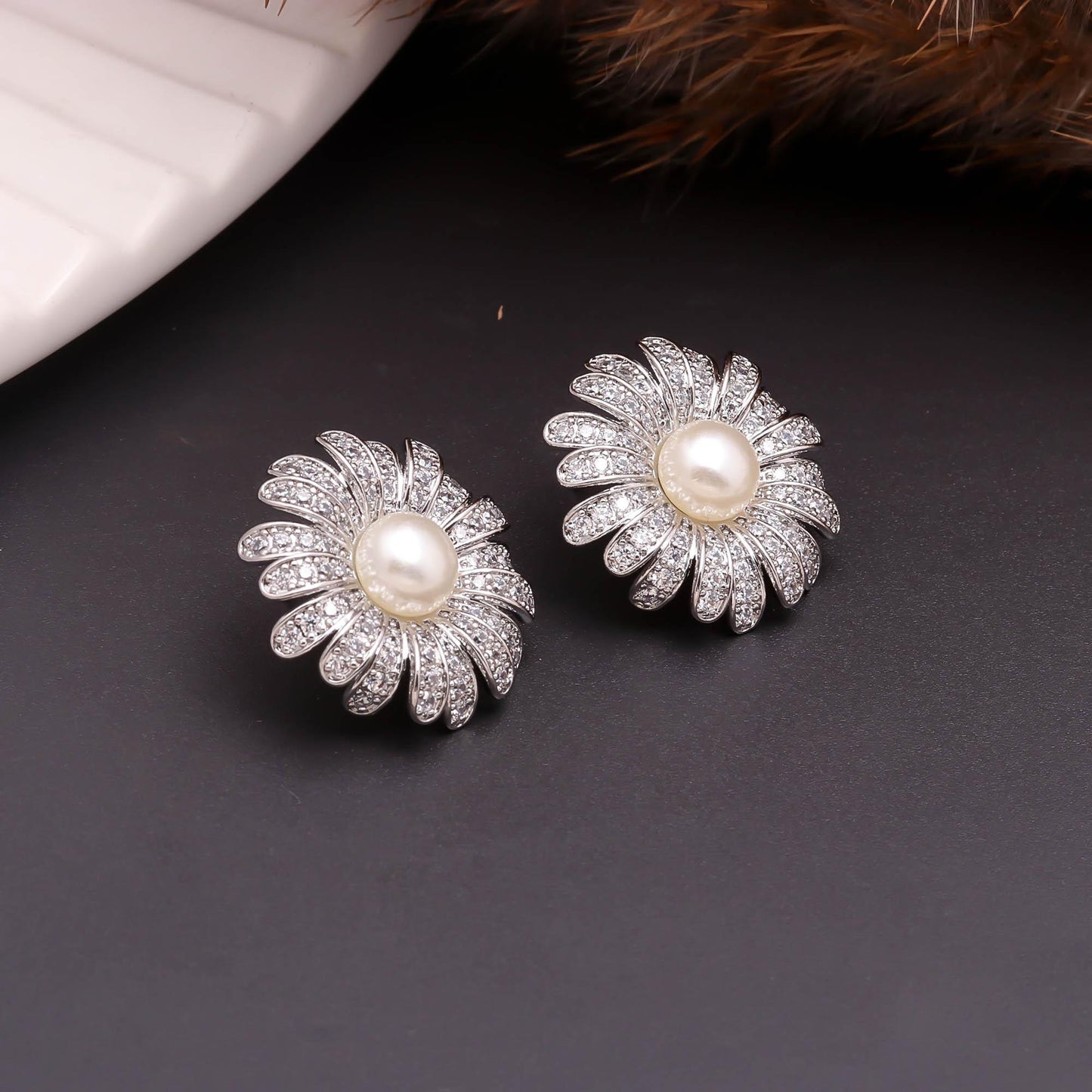 Silver Petal Daisy Pearl Studs