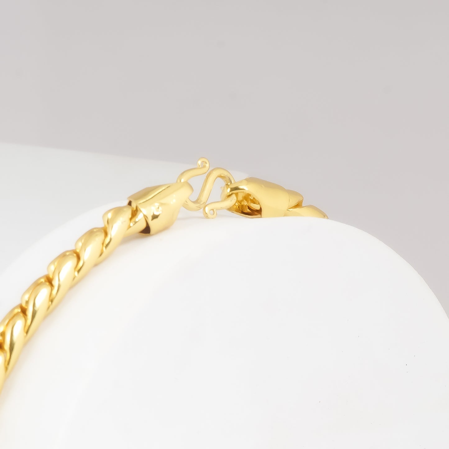 Classic Gold Plated Rope Chain Necklace for Men and Women | Durable Everyday Wear Jewelry | Elegant Statement Accessory for Parties, Work, and Casual Outfits