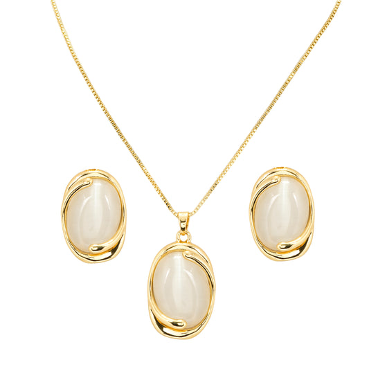 Gold Plated Oval Pearl Jewelry Set for Women | Necklace and Earrings with Classic White Pearls | Timeless Bridal and Party Jewelry