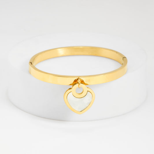 Gold Plated Heart Jewelry Set with Mother of Pearl | Elegant Necklace, Earrings, Bracelet and Ring – Beautiful Gift Hamper