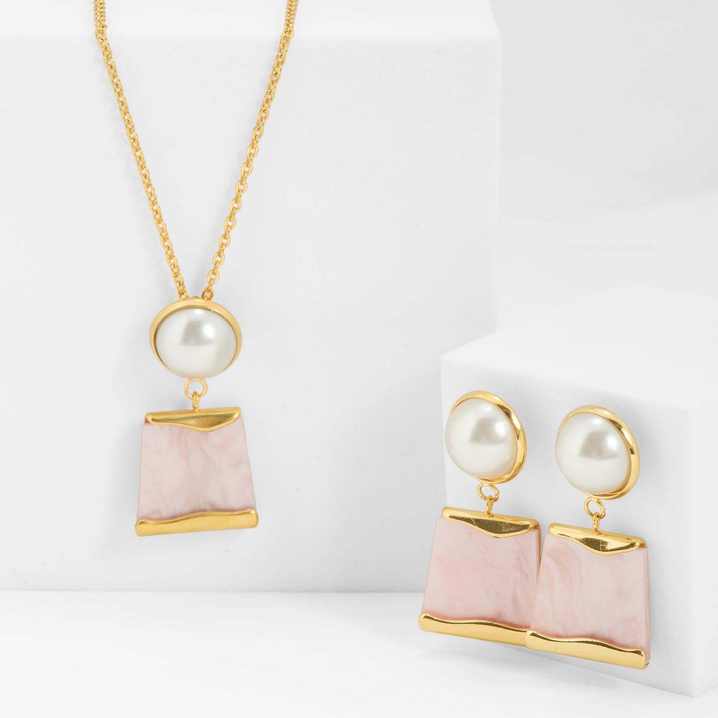 Gold Plated Pink Stone and Pearl Jewelry Set for Women | Luxury Gift Box for Girls – Complete Hamper with Necklace, Earrings, Bracelet and Ring