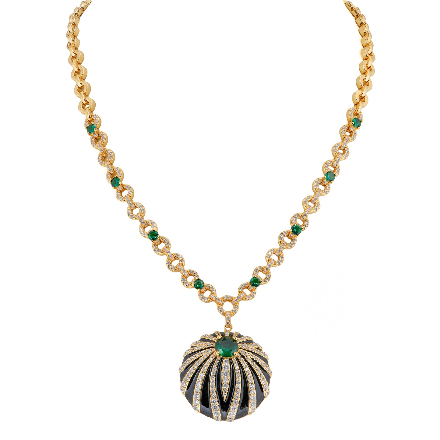 Royal Emerald Radiance Necklace – Gold Chain with Diamond-Encrusted Pendant