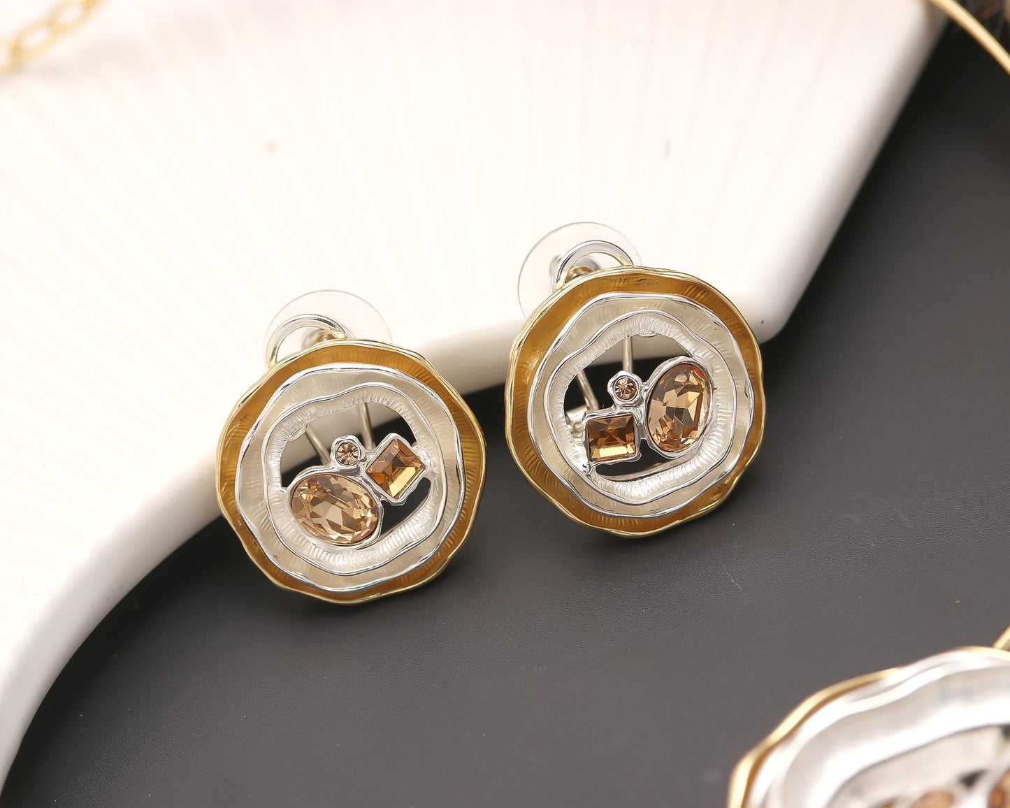 Golden Halo Fusion Necklace Set