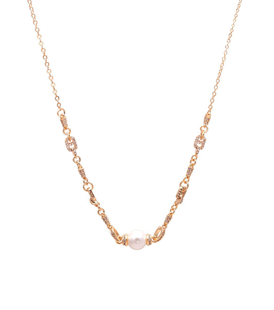 The Aurora Link pearl necklace
