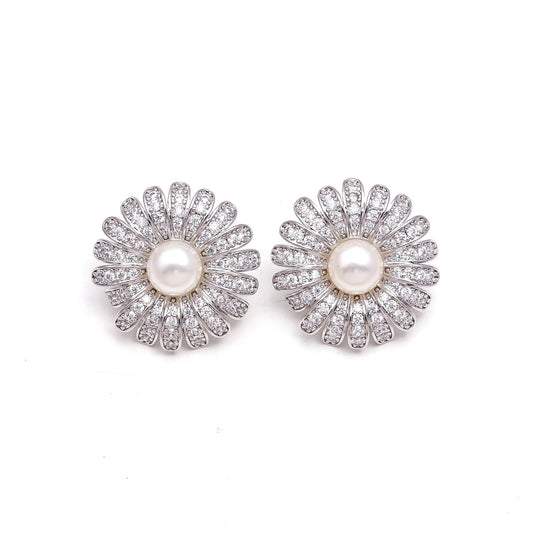 Silver Petal Daisy Pearl Studs