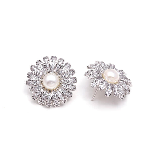 Silver Petal Daisy Pearl Studs
