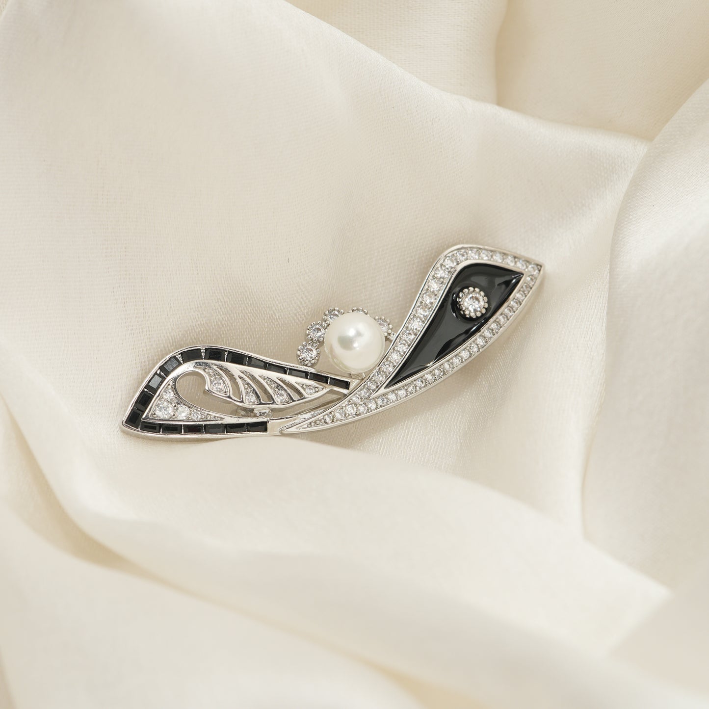 Art Deco Pave and Enamel Bar Pin