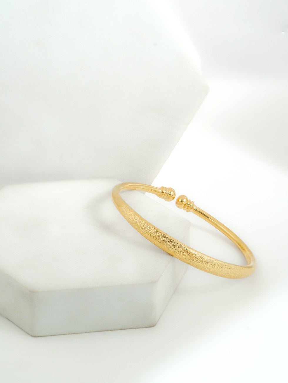 The Solis Frosted Cuff