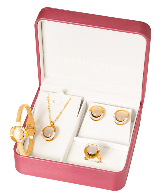 Regal harmony jewellery set