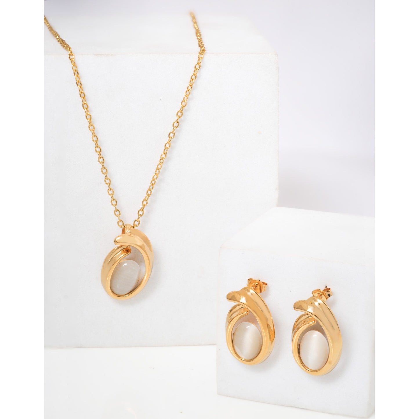 Eternal Glow Jewellery set