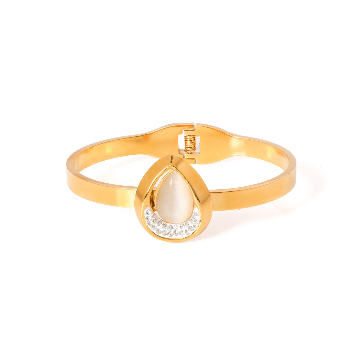 Golden whisper jewellery set