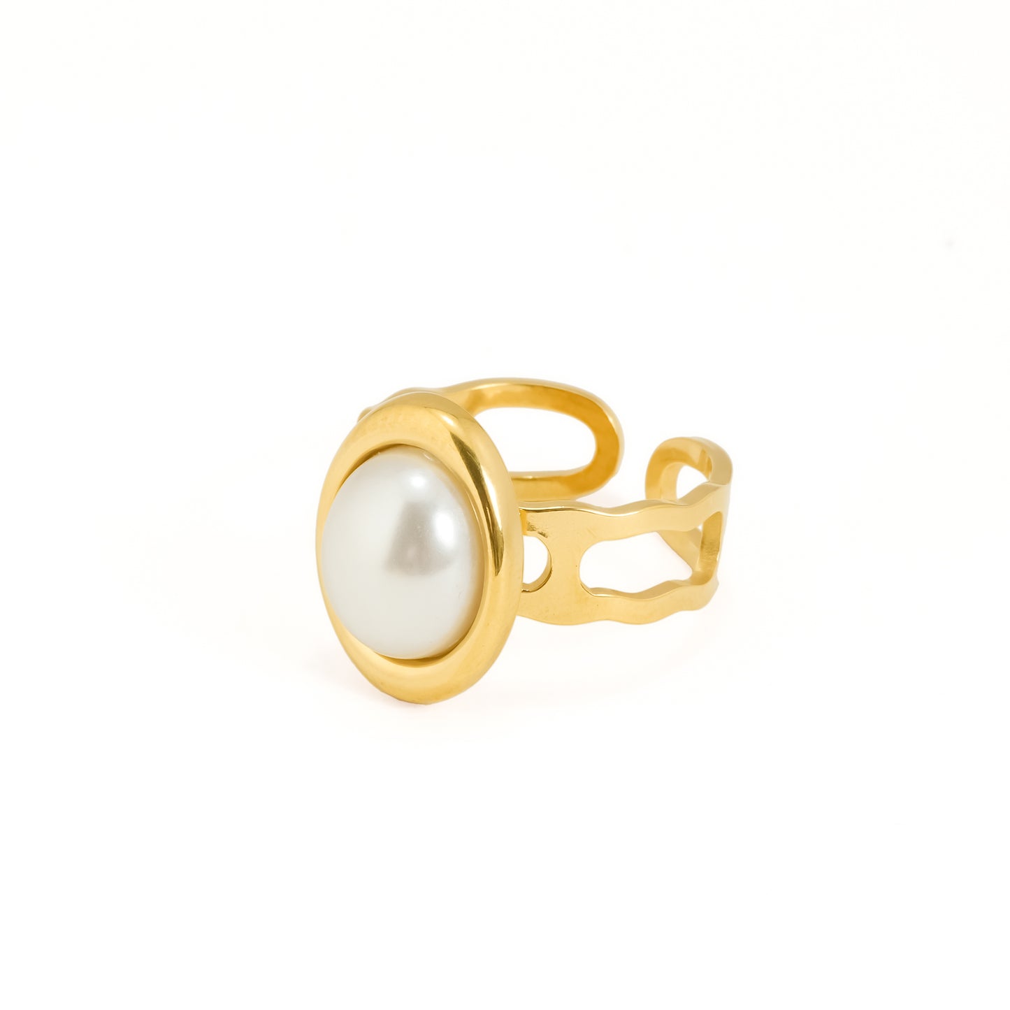 Pearl Jewelry Set with Bracelet, Necklace, Earrings and Ring | Classic White Pearl Design | Complete Jewelry Box for Women