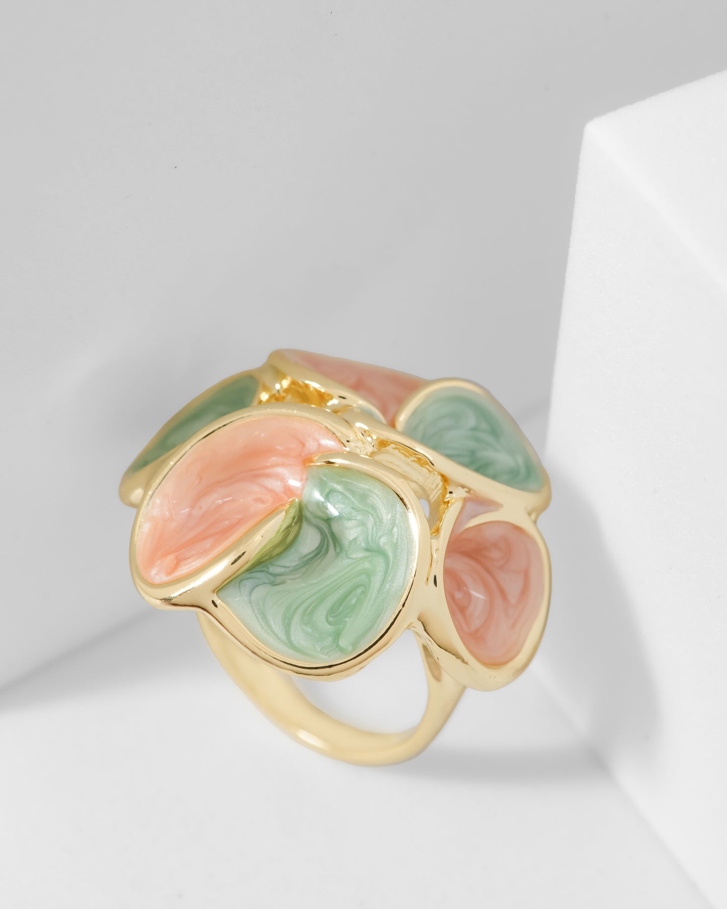 Pastel Flower Ring