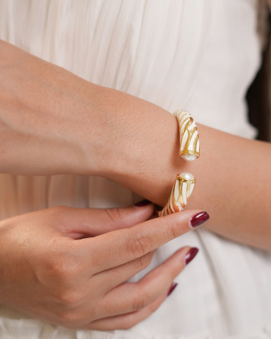 Deep Sea Pearl Bracelet