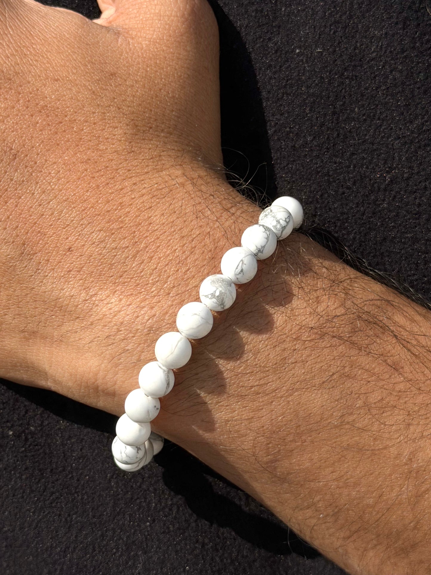 HOWLITE