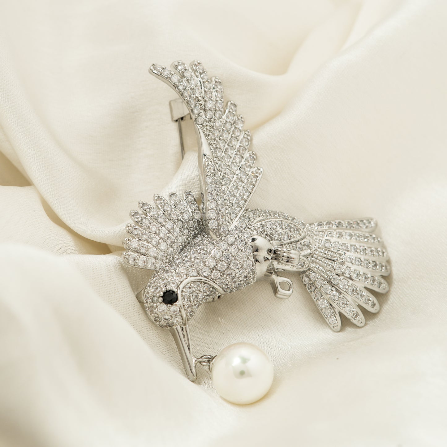 Silver Hummingbird Pearl Brooch